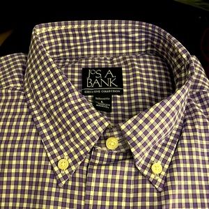 NWT! Men’s Joseph A Banks Purple Plaid Button Down Shirt. Size Large.